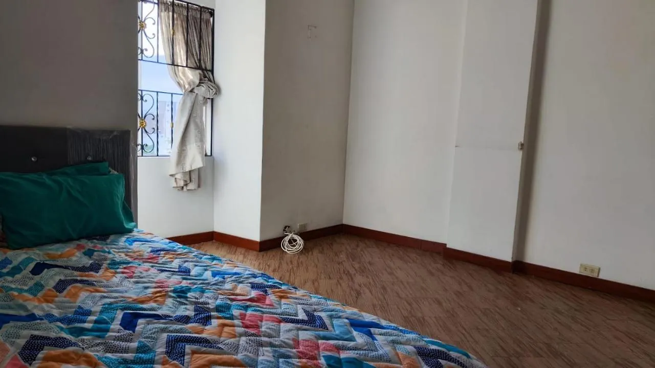 Habitacion En Laureles Medellin Homestay